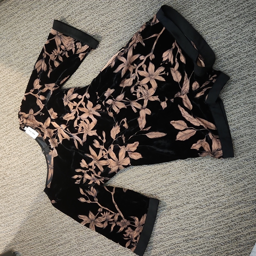 Line + Dot Velvet Romper Size XS